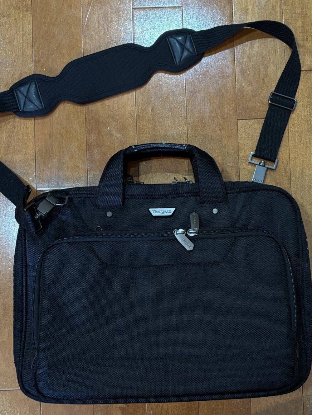 Targus Laptop Bag 14” Corporate Traveler Briefcase Multiple pockets